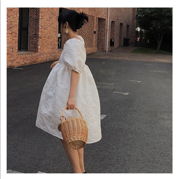 Puff Dress - Picture 3 of 10